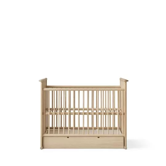 Lit pour bébé en chêne modulable